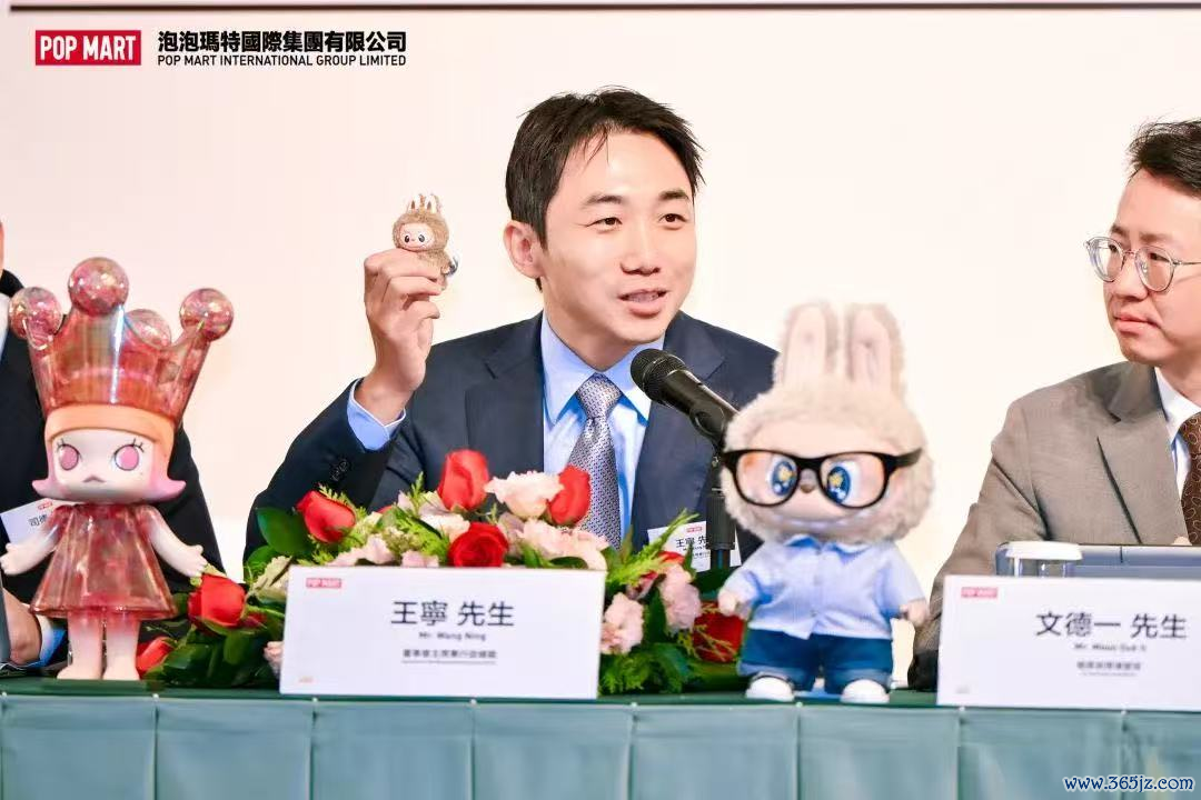 图片开端：泡泡玛特